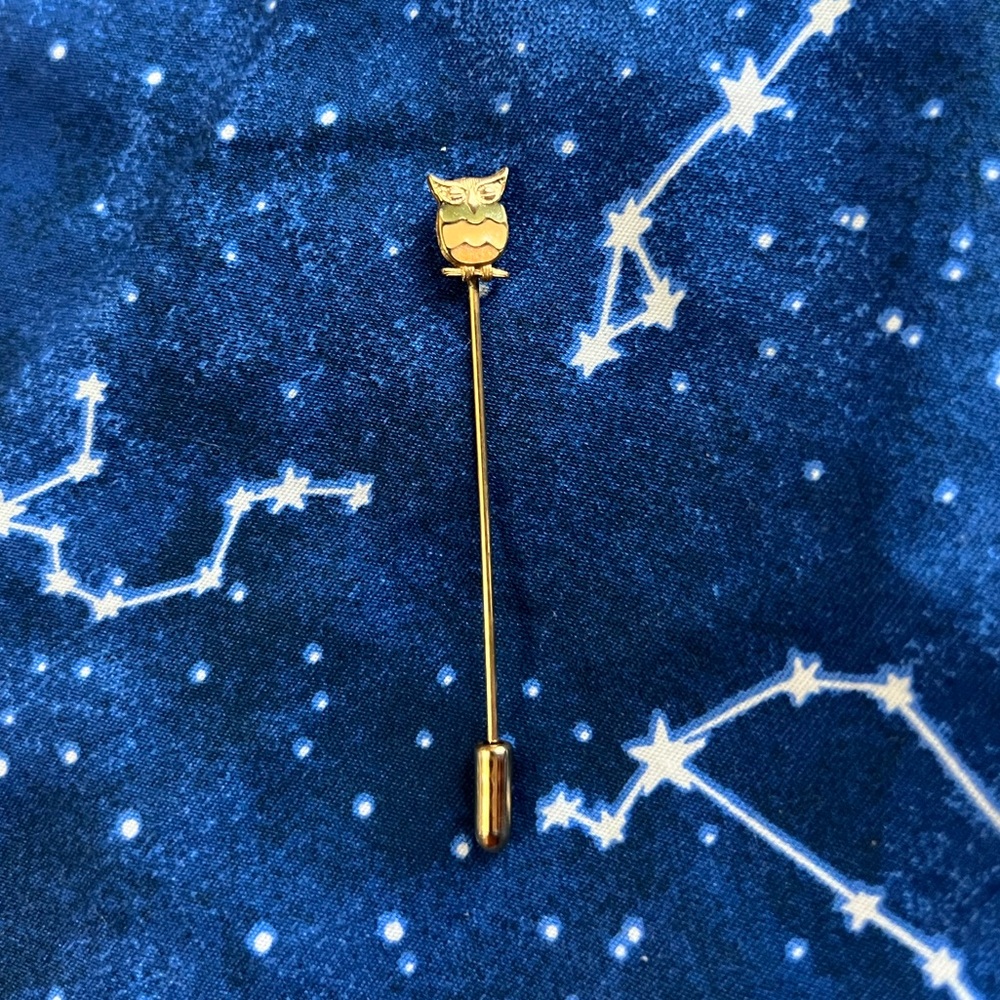 LAST CHANCE! VINTAGE Cute Enamel Owl Stick Pin Brooch